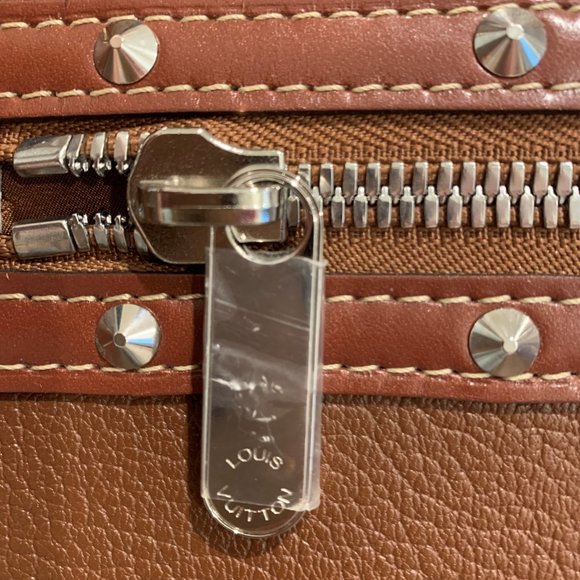 Limited Edition Louis Vuitton Suhali - Picture 6 of 11